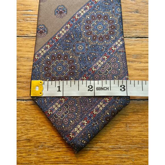 GIVENCHY Monsieur Brown w/Blue Floral Italian Silk Tie - Picture 6 of 7